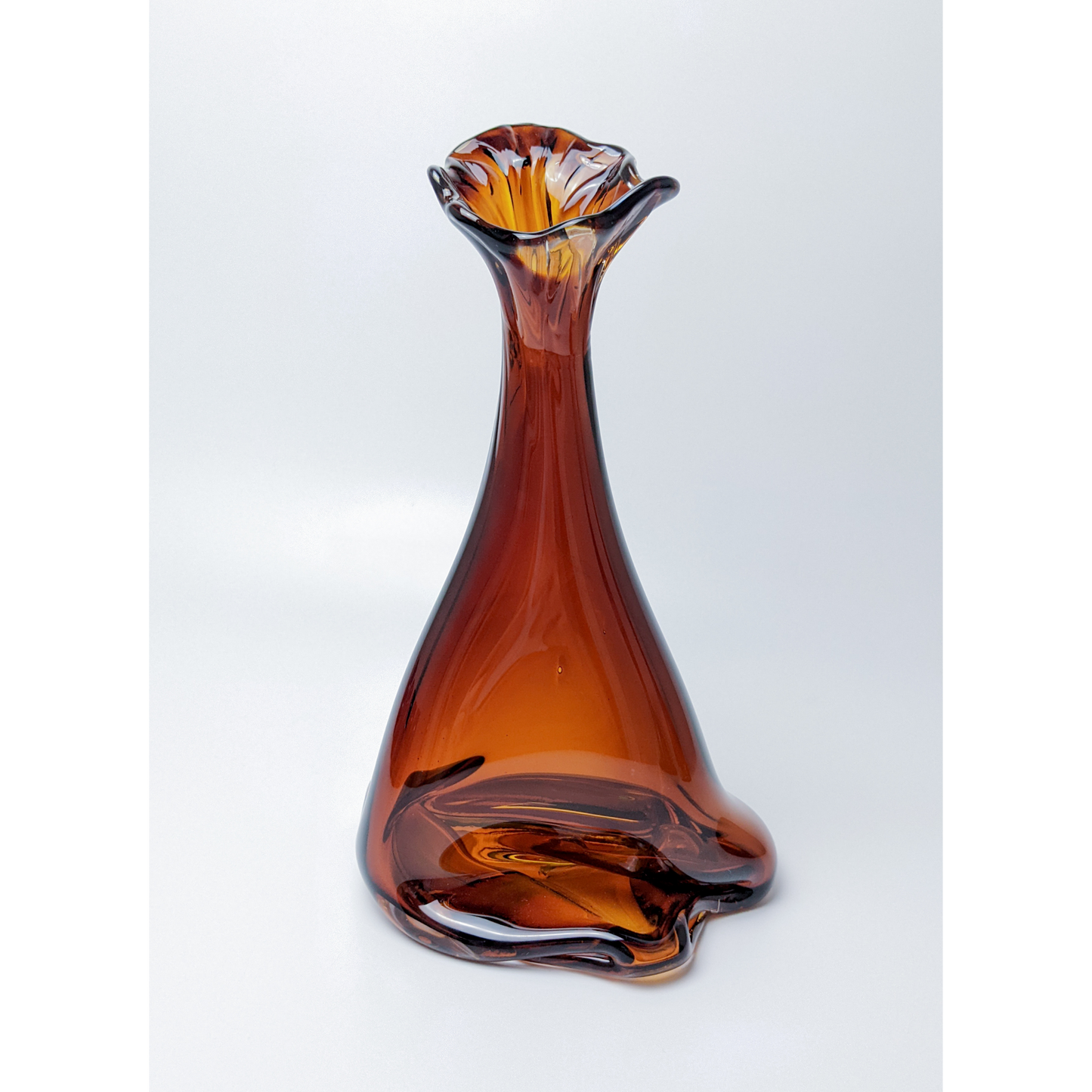 Amber Pouch Vase