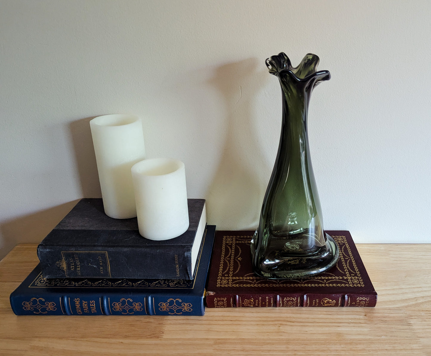 Vanilla Cream Pouch Vase