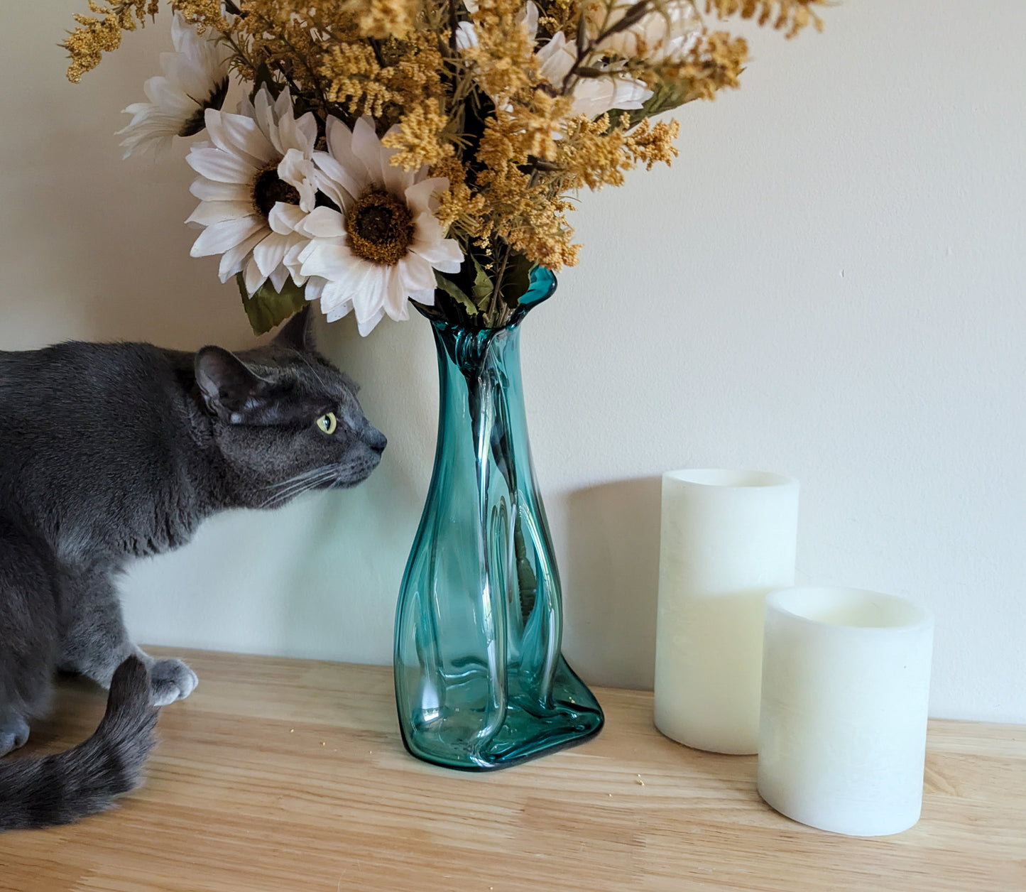 Aurora Pink Pouch Vase