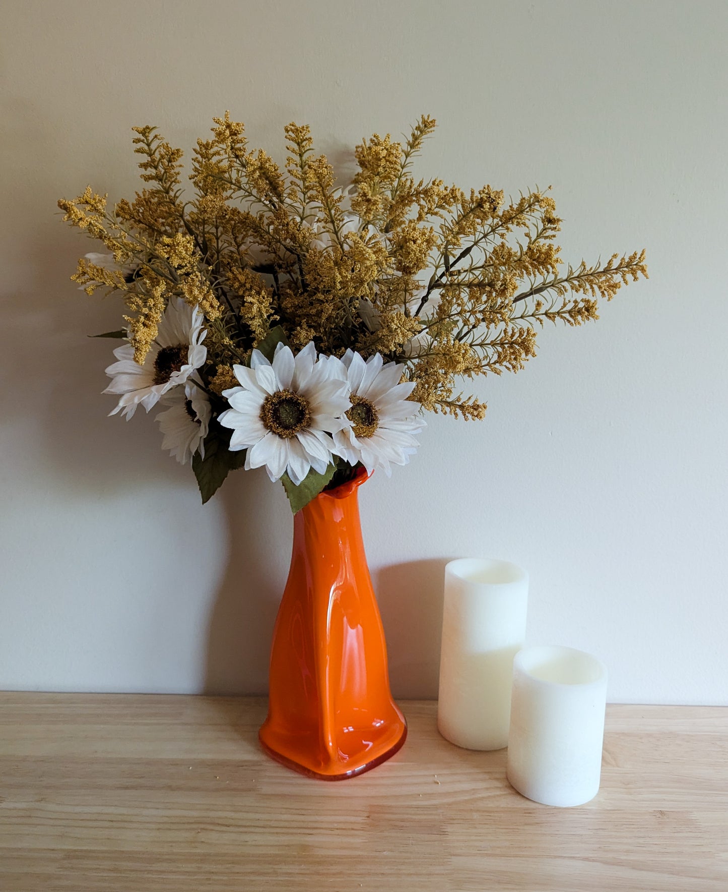 Aurora Pink Pouch Vase